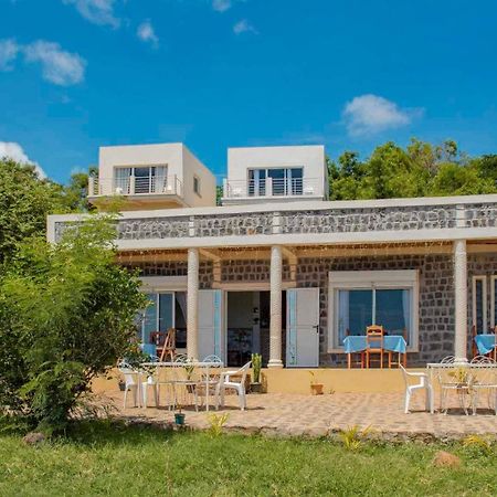 Hotel Riziky Antsiranana Exteriér fotografie