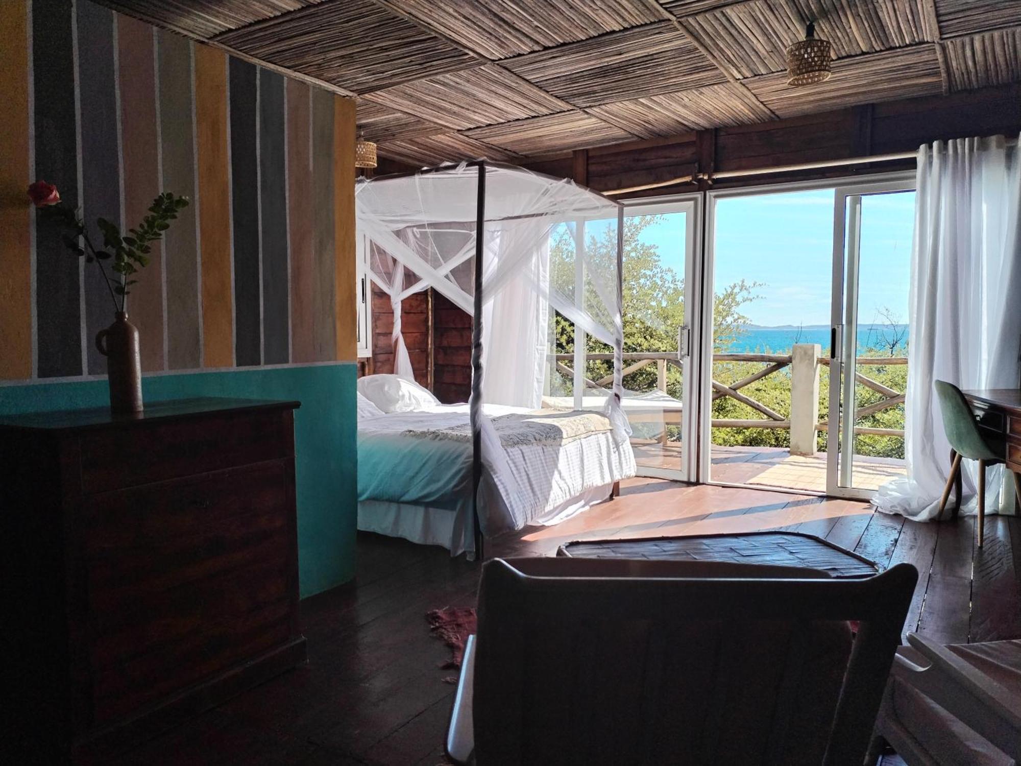Hotel Riziky Antsiranana Exteriér fotografie